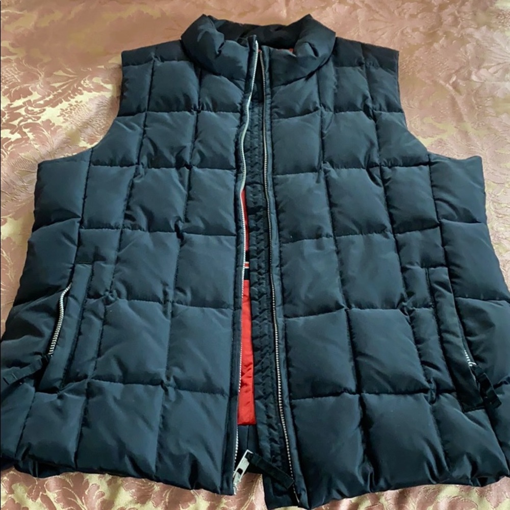 GAP puffer vest- Size M